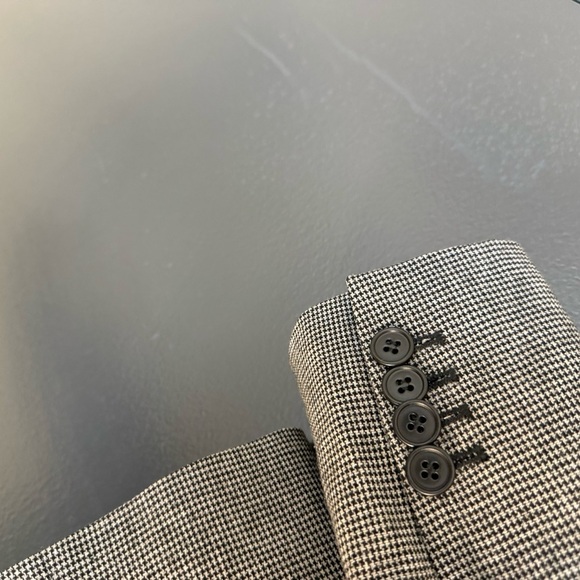 Gerard Darel size 38 (6) GUC houndstooth blazer - Picture 7 of 13